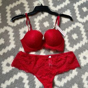 BNWT Victoria’s Secret red bra and thong